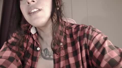 Snapshot of hello_demonkitty chatting on 12.12.24 SIMONA  online show from 12.12.24