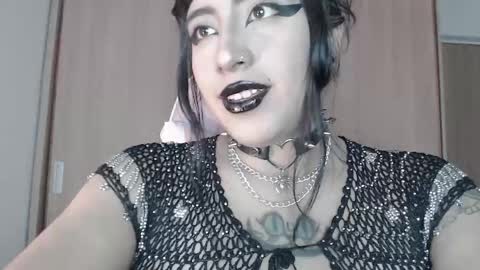 Snapshot of hello_demonkitty chatting on 09.10.25 SIMONA  online show from 09.10.25