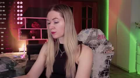 Snapshot of hello_lisha chatting on 11.24.25 Alisia Monday to Friday from 10 am to 4 pm GMT 2 online show from 11.24.25