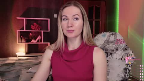 Snapshot of hello_lisha chatting on 12.02.25 Alisia Monday to Friday from 10 am to 4 pm GMT 2 online show from 12.02.25