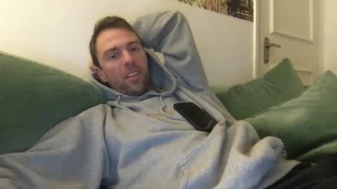 Lucas online show from 10.28.25