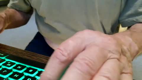 Helvell online show from 07.28.26
