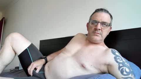 Snapshot of hempie1973 chatting on 11.30.25 hempie1973 online show from 11.30.25