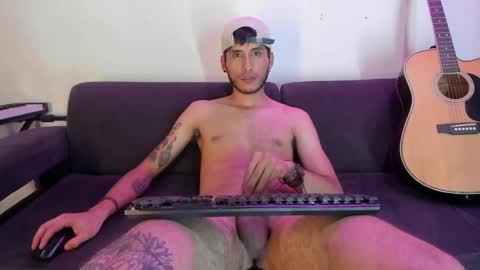 Snapshot of henrik_senn chatting on 12.14.24 henrik_senn online show from 12.14.24