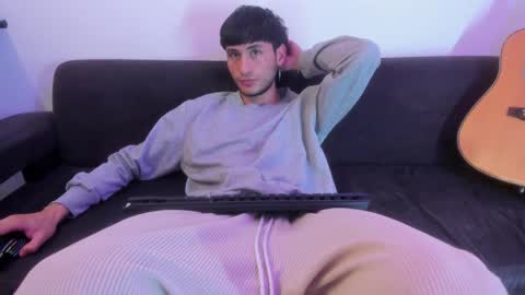 henrik_senn online show from 03.18.26