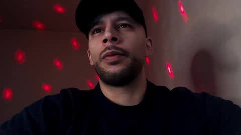 HenryAxe online show from 10.30.25