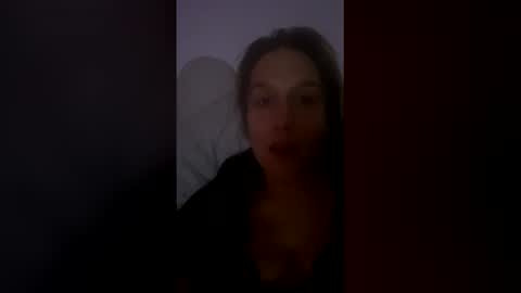 Snapshot of hensiki1 chatting on 12.14.25 love to experiment online show from 12.14.25