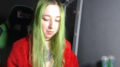 Snapshot of hentaishiing chatting on 12.02.24 Hentaishiing online show from 12.02.24