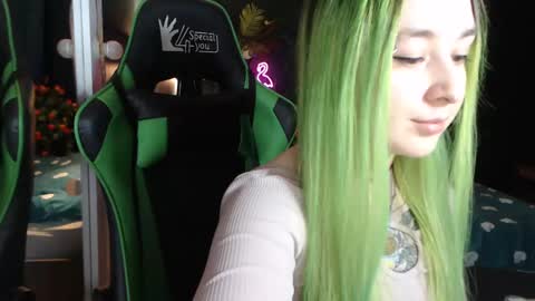 Snapshot of hentaishiing chatting on 02.17.25 Hentaishiing online show from 02.17.25