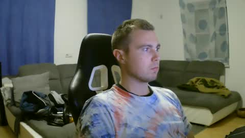 John Pearl online show from 02.05.25