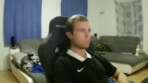 John Pearl online show from 04.16.26