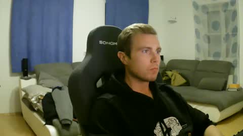 John Pearl online show from 04.24.26