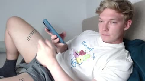 Snapshot of hercules__ chatting on 05.19.26 Gregblonde Alextattoo online show from 05.19.26