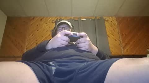 Hereforbootyyyy online show from 12.15.25