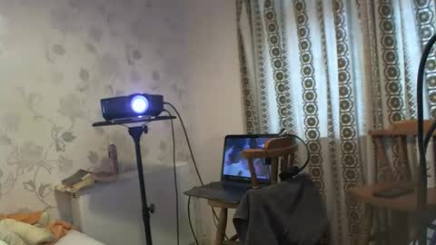 mature online show from 10.11.25