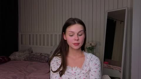 Nicole online show from 04.02.26