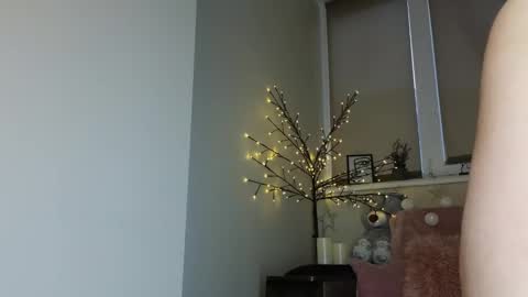 Maryana online show from 02.14.25