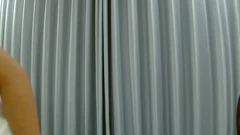 Aran online show from 12.18.25