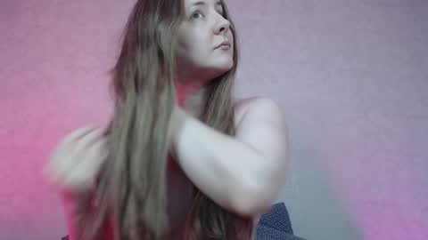 Hesssa Prime time  The broadcasts start at 3am and 3 pm London time  online show from 01.15.25