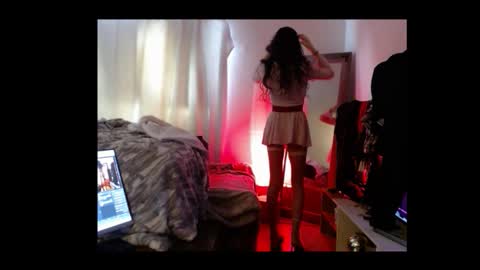 Snapshot of hevin69 chatting on 01.18.26 hevin69 online show from 01.18.26