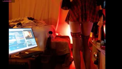 Snapshot of hevin69 chatting on 02.28.26 hevin69 online show from 02.28.26