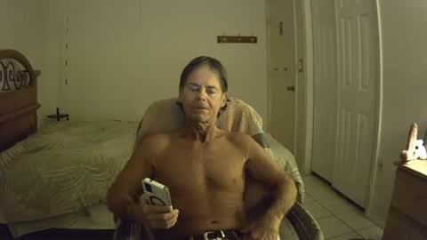 Snapshot of hewes1 chatting on 03.05.26 hewes1 online show from 03.05.26