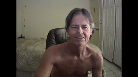 Snapshot of hewes1 chatting on 04.06.26 hewes1 online show from 04.06.26