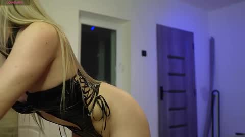 Siry online show from 10.18.25