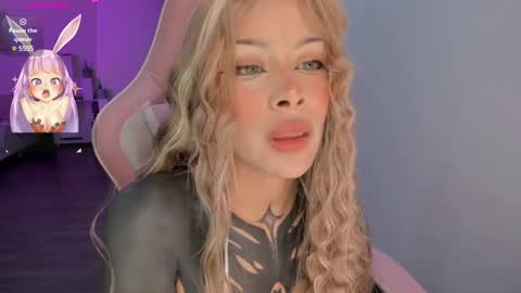 Snapshot of heybambino_ chatting on 03.07.25 Bambi.....Help me get 100 likes in the satisfaction bar. online show from 03.07.25