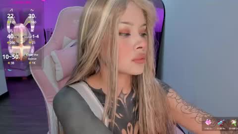 Snapshot of heybambino_ chatting on 03.10.25 Bambi.....Help me get 100 likes in the satisfaction bar. online show from 03.10.25