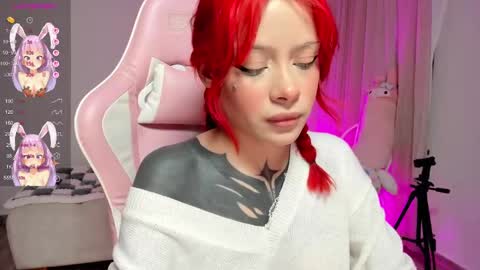 Snapshot of heybambino_ chatting on 10.13.25 Bambi.....Help me get 100 likes in the satisfaction bar. online show from 10.13.25