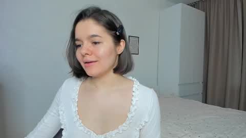 Snapshot of heyim_laura chatting on 02.03.26 Laura online show from 02.03.26