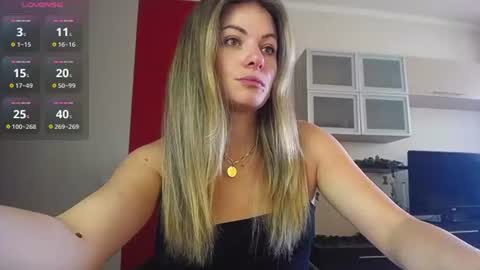 Lina online show from 07.04.26
