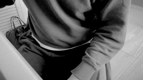 Snapshot of hideki_kawaki chatting on 12.31.24 Hideki Kawaki online show from 12.31.24