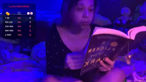 Snapshot of highnesscanna chatting on 10.26.25 HiGHNESS CANNA online show from 10.26.25