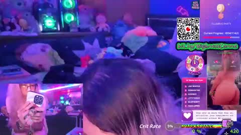 Snapshot of highnesscanna chatting on 11.15.25 HiGHNESS CANNA online show from 11.15.25