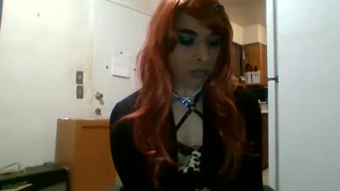 hihheelstranny online show from 02.21.25