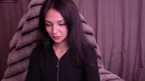 Snapshot of hihika chatting on 09.20.25 HIHIKA online show from 09.20.25