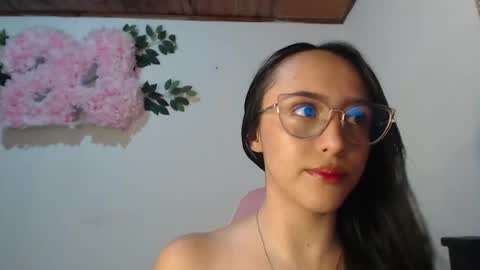 hilary_rhodes online show from 12.21.25