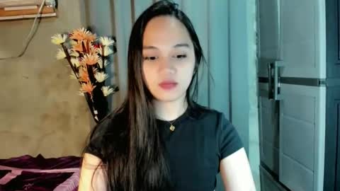 hilarymolly online show from 03.11.26