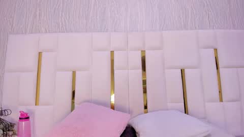 Hillary online show from 01.10.26