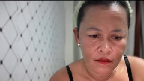 Snapshot of himari_snow chatting on 12.15.25 himari_snow online show from 12.15.25