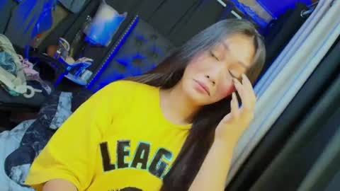 yuricah online show from 01.27.25