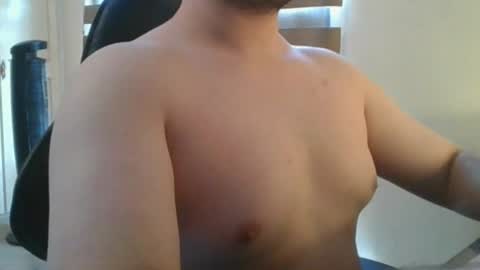 Himbo fox online show from 07.03.26