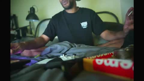 Snapshot of himthere_ chatting on 11.10.25 himthere_ online show from 11.10.25