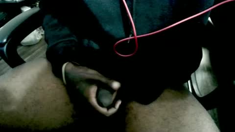 Snapshot of himwiththebbc509 chatting on 10.05.25 himwiththebbc509 online show from 10.05.25