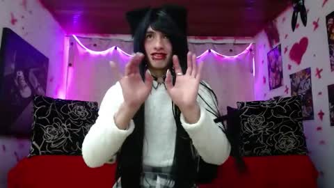Snapshot of hinasha chatting on 05.07.26 Angel online show from 05.07.26