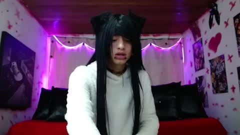 Snapshot of hinasha chatting on 05.19.26 Angel online show from 05.19.26