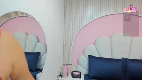 Snapshot of hinata_dolly chatting on 11.05.25 hinata_dolly online show from 11.05.25