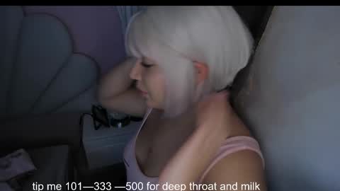 Snapshot of hinata_dolly chatting on 11.13.25 hinata_dolly online show from 11.13.25